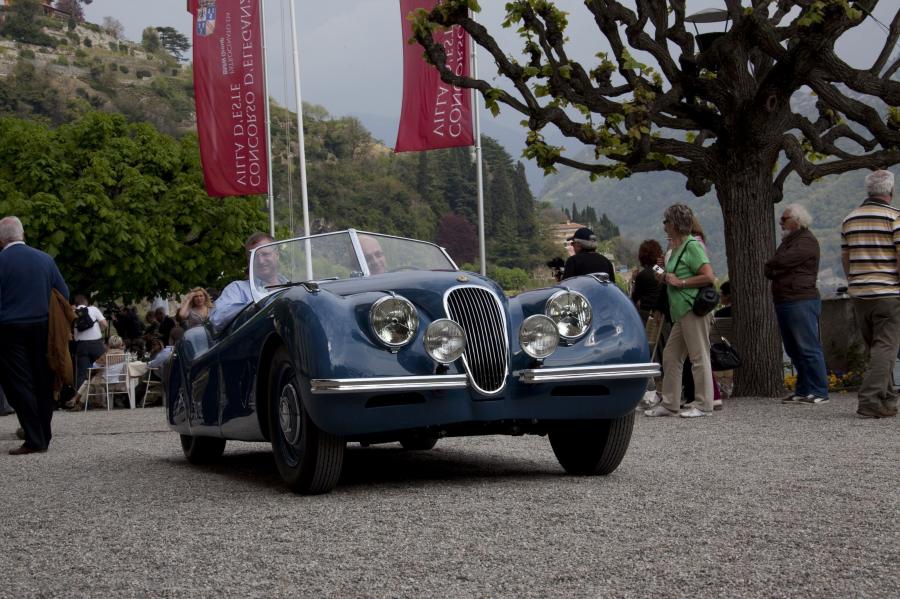  Jaguar XK120 1950 года  (фото 2 из 14)